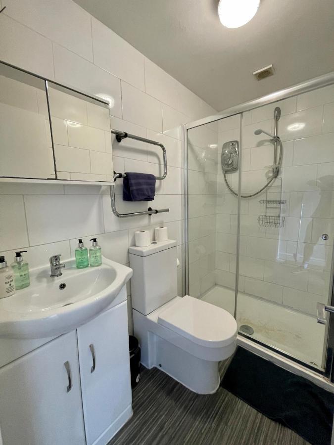 1 Bed 2 Person Apartment City Centre Cardiff Exteriör bild