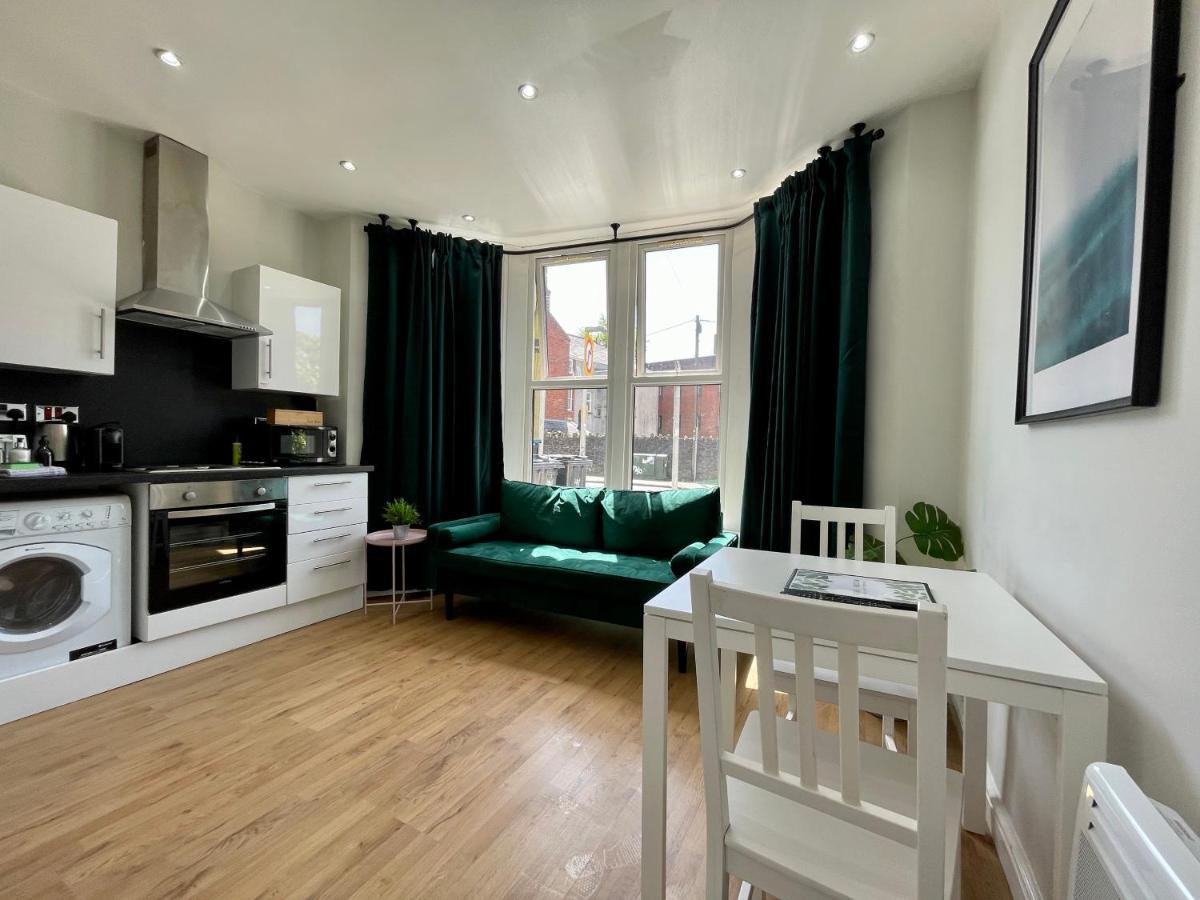 1 Bed 2 Person Apartment City Centre Cardiff Exteriör bild